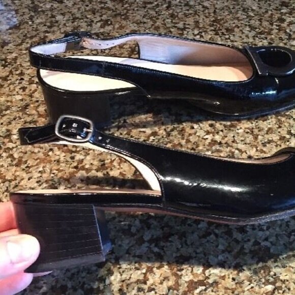 SALVATORE FERRAGAMO 7 A2 Black Patent Low Heels - Picture 7 of 13